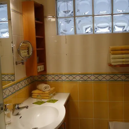 Holzhauser Hof Apartment Waldkraiburg
