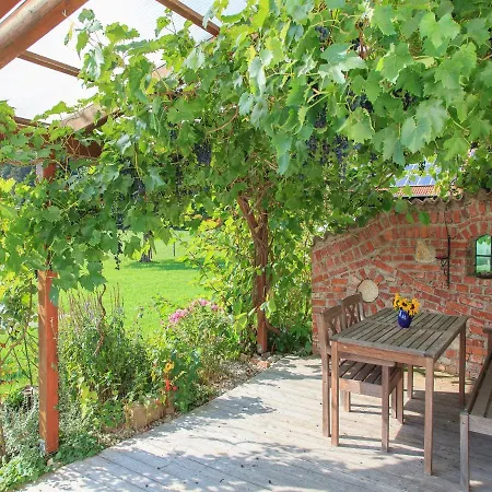 Holzhauser Hof * Waldkraiburg
